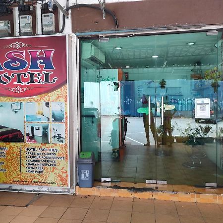 Ash Hotel Seremban Bagian luar foto